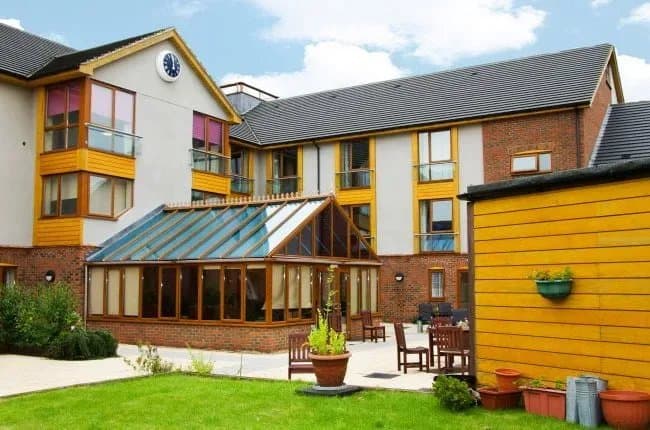 Mulberry Court Care Home | Runwood Homes Senior Living