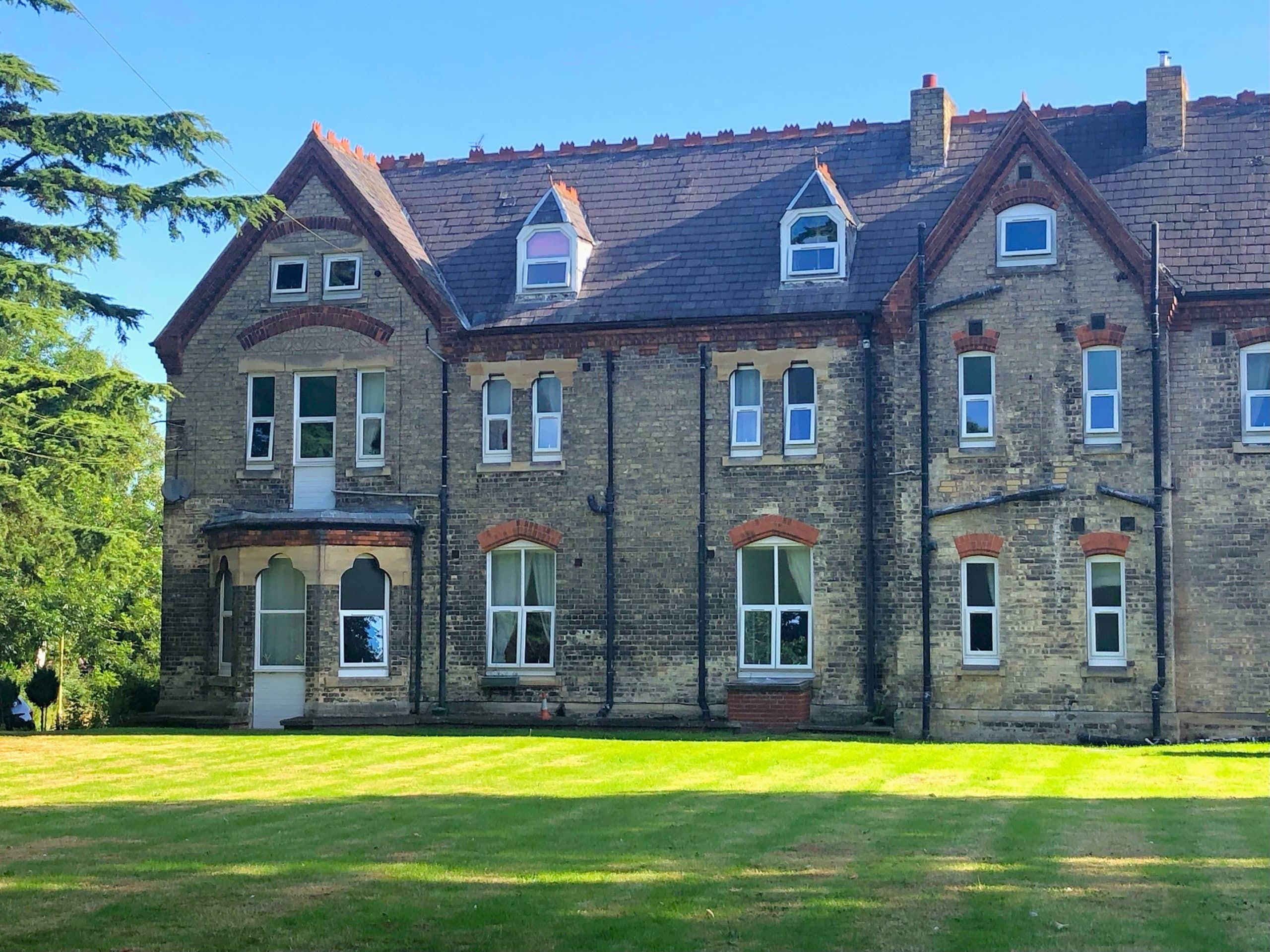 Cedar Grange Care Home - Roseberry Care Centres