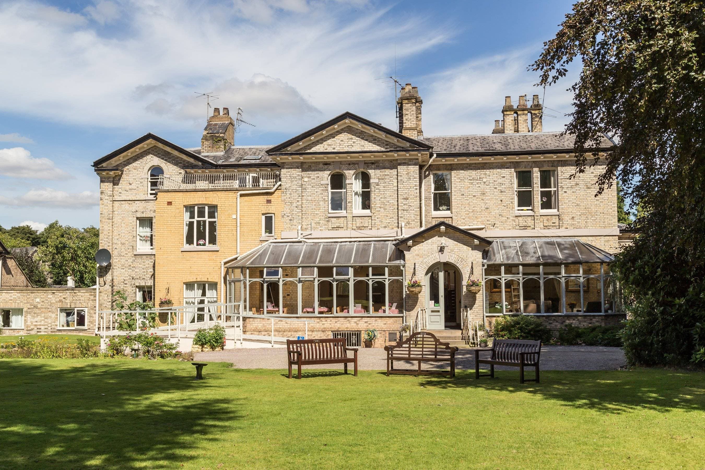 Barchester - Cheshire Grange Care Home