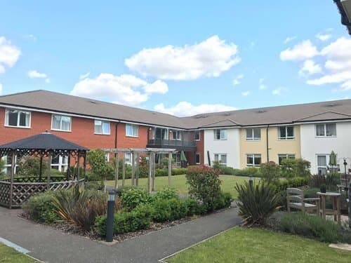 Hartismere Place Care Home - Care UK