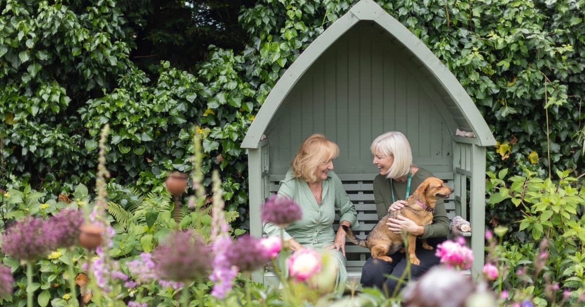 GoodOaks Homecare Edgware and Finchley - Visiting & Live in Care