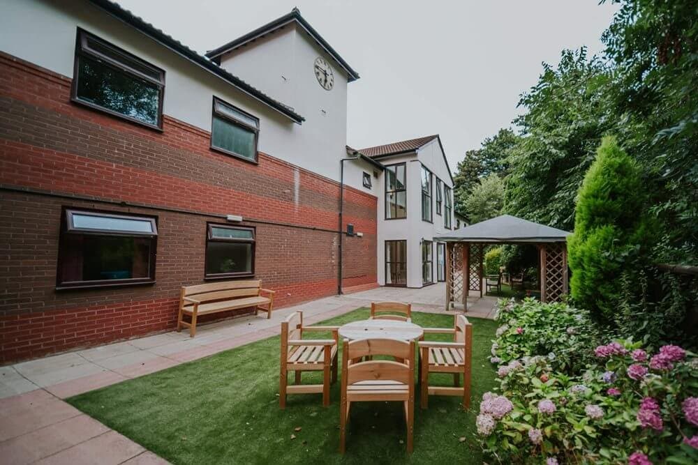 Pinetum Care Home - Care UK